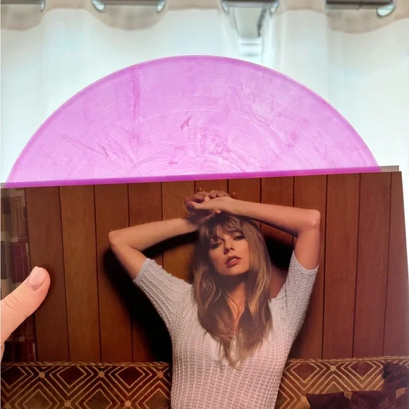 Taylor Swift Midnights Vinyl Target Edition (Lavender) - Picture 3 of 3